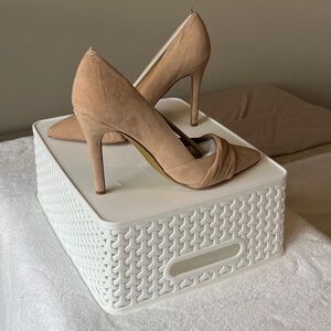 Jessica Simpson Nude Heels